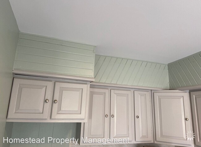 Foto del edificio - 3 br, 1 bath House - 23 Cedar St