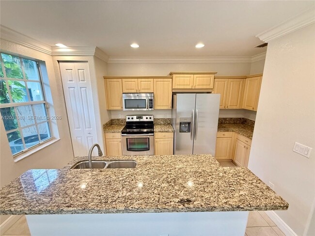 Building Photo - 2674 SW 84th Terrace
