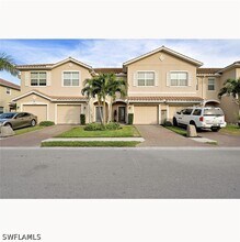 Building Photo - 2672 Blossom Wy