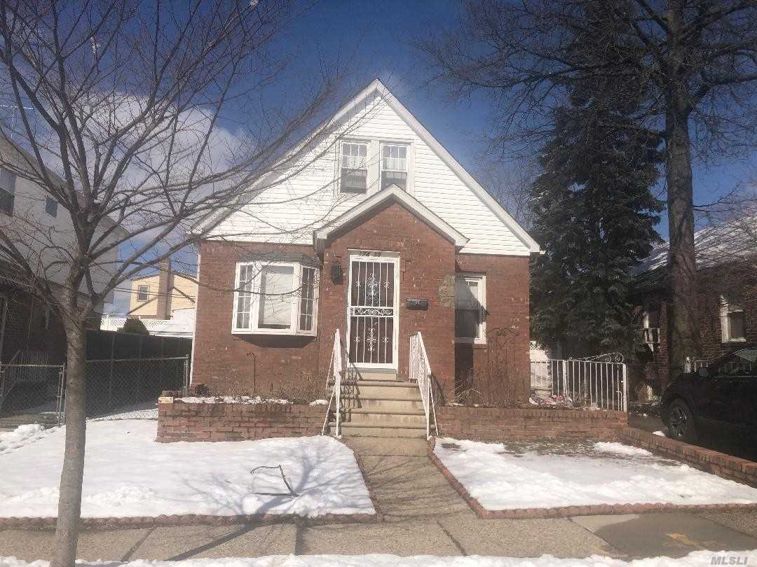 Primary Photo - 174-35 Gladwin Ave