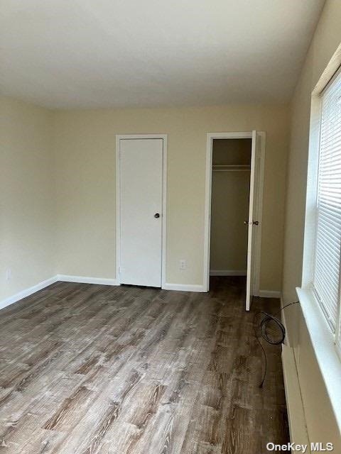 Foto del edificio - 39-8 Little Neck Pkwy
