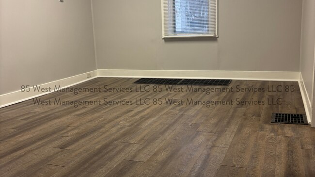 Foto del edificio - 1022 3rd St NW