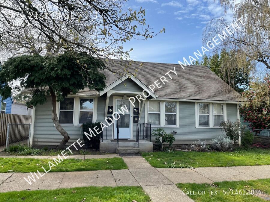 Foto principal - 771 21st St SE