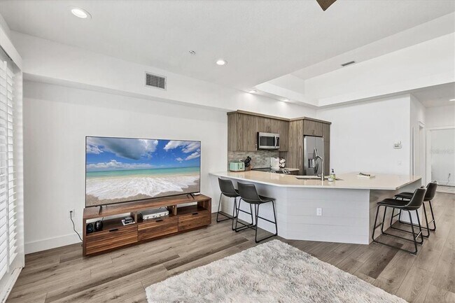 Foto del edificio - 8234 Harborside Cir