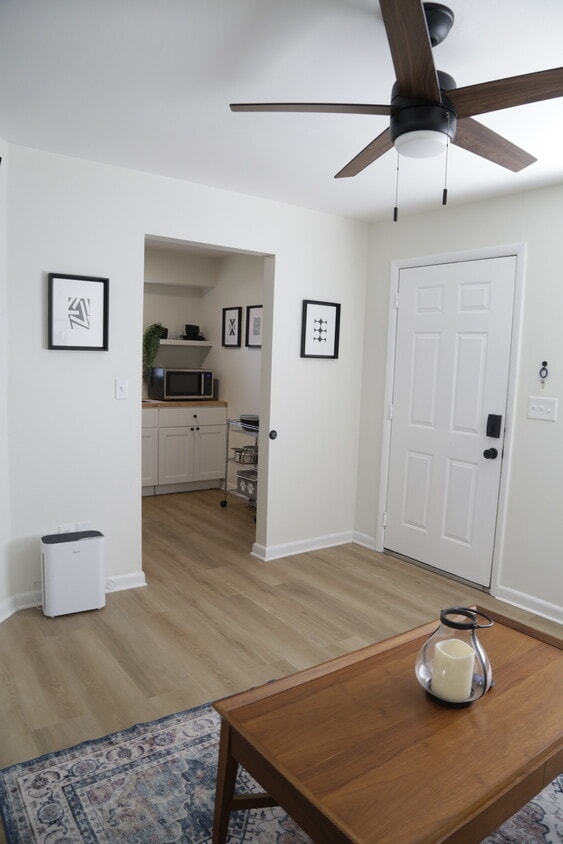 Primary Photo - 413 Dempsey Rd