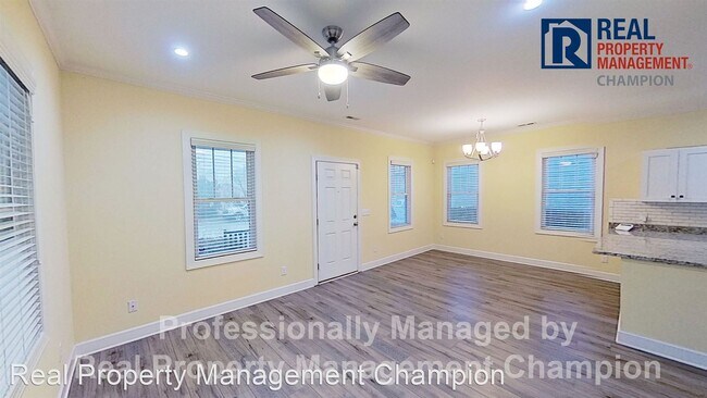 Building Photo - 3 br, 2 bath House - 623 South 7th Street