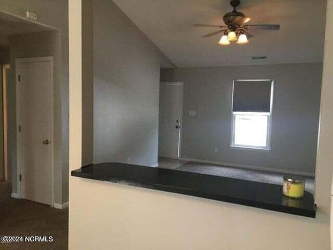 Foto del edificio - Welcome to Village Cedars!