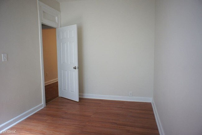 Building Photo - 1 br, 1 bath  - 5 Broadway Ter