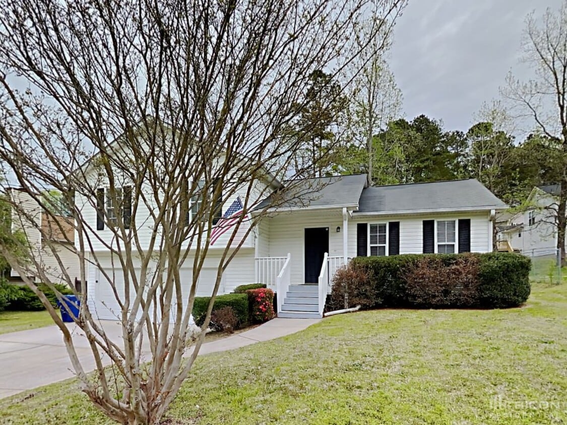 Primary Photo - 114 Ivy Brook Dr