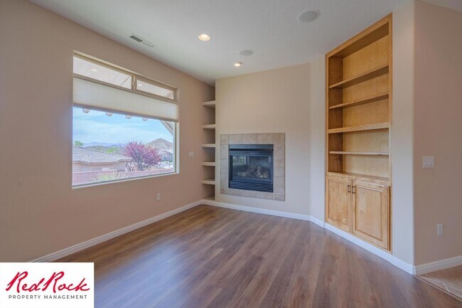 Foto del edificio - Gorgeous 3 Bedroom in Desirable Coral Cany...