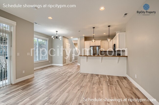 Foto del edificio - 6838 N Mears St