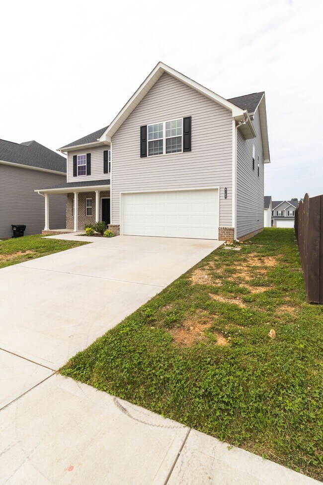 Foto del edificio - 8145 Equinox Ln