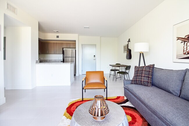 Foto del edificio - 1710 SW 27th Ave