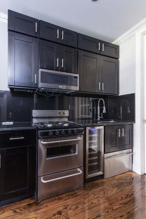 Photo - 326 E 100th St Apartment