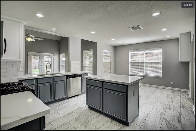 Building Photo - 25246 Spring Iris Ln