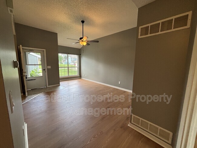 Foto del edificio - 1404 E 21st Terrace