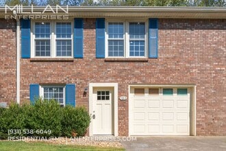 Building Photo - 3063 Woody Ln