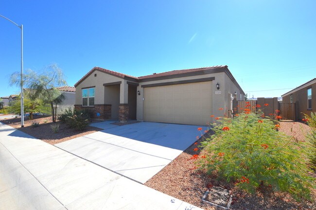Building Photo - 1745 E Chanute Pass