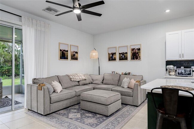 Foto del edificio - 10348 Oakside Dr