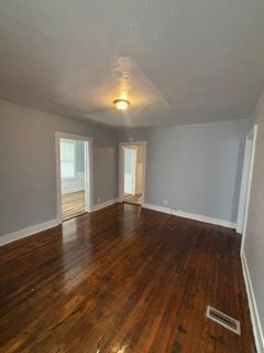 Foto del edificio - 4035 Gary Dr