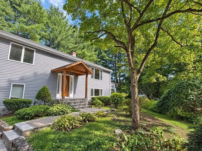 Building Photo - 39 Ingleside Rd