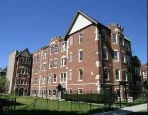 Primary Photo - 2440 N Hamlin Ave