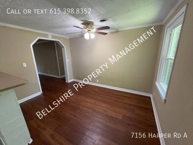 Foto del edificio - 7156 Harper Rd