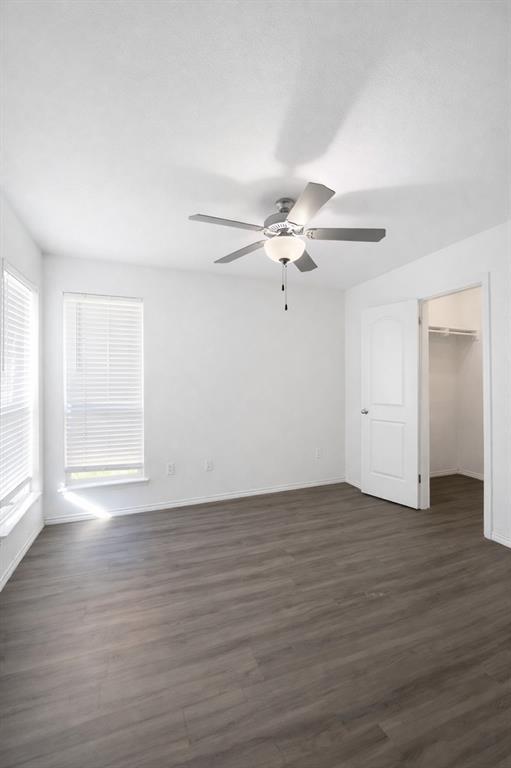 Foto del edificio - 2132 Redwing Way