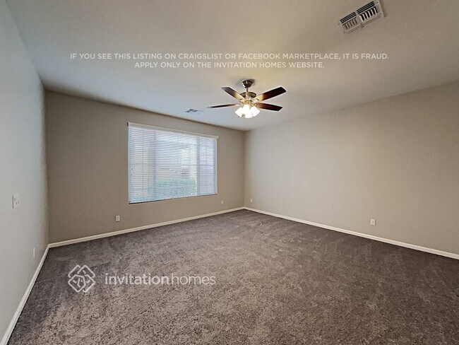 Building Photo - 1391 S Moccasin Trail