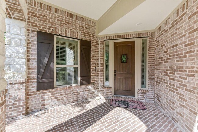 Building Photo - 126 Madeline Ct
