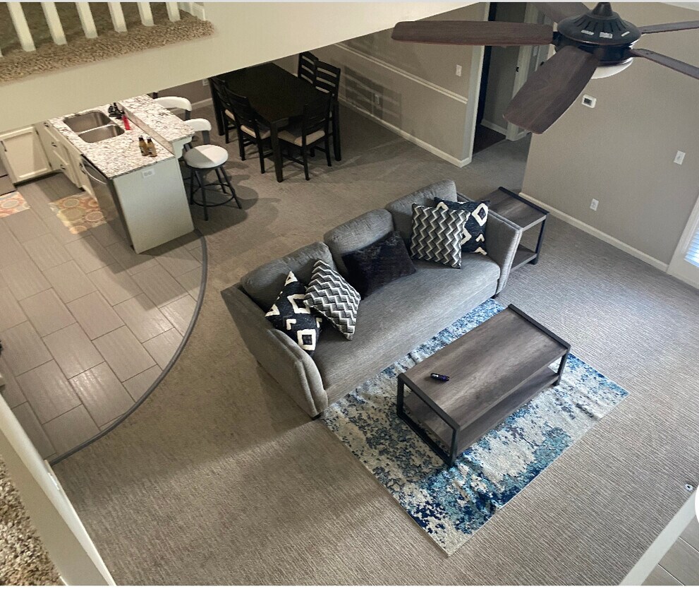 6332 NW 82nd Ct, Kansas City, MO 64151 Townhome Rentals in Kansas