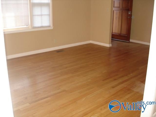 Foto del edificio - 3319 Barton Ave NW