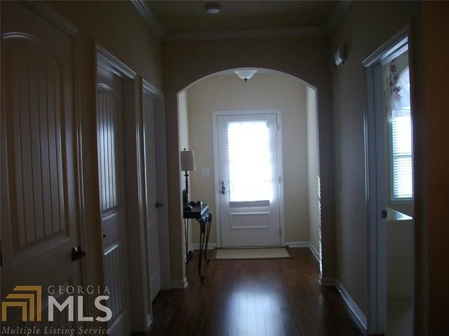 Building Photo - 3301 Lindenridge Drive