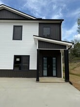 Building Photo - 731 Old Whitney Rd