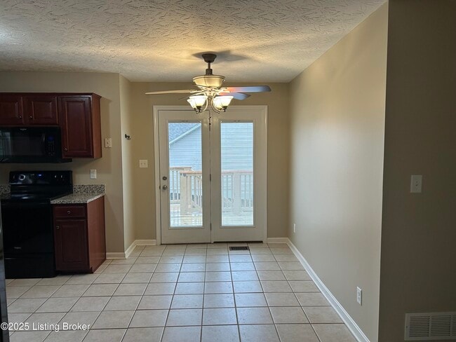 Building Photo - 161 Bryce Way