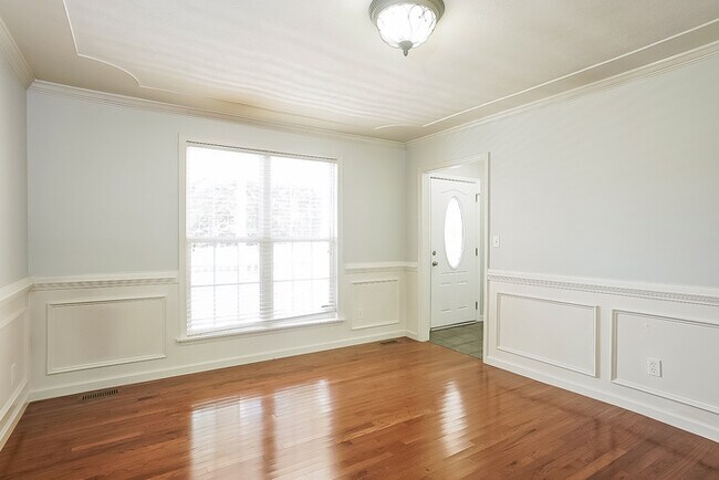 Building Photo - Wonderful Augusta, GA Home