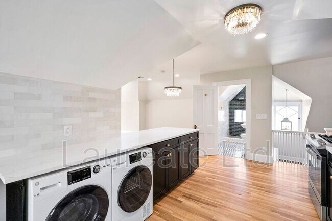 Foto del edificio - 1126 Lafayette St