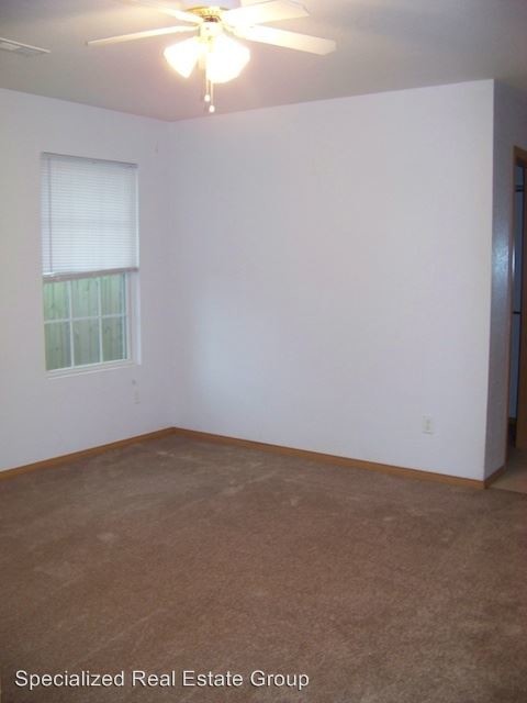 Foto del edificio - 3 br, 2 bath Apartment - 792-798 N 6th St