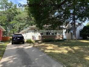 Building Photo - 4104 Alabama Ave S
