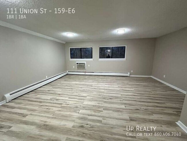Building Photo - 111 Union St