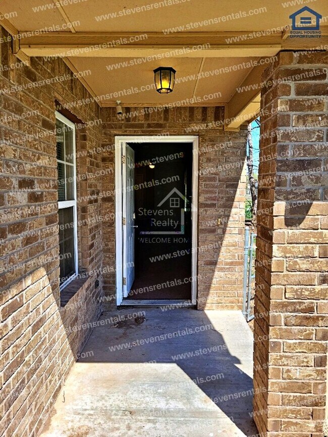 Foto del edificio - 411 SW Garfield Ave