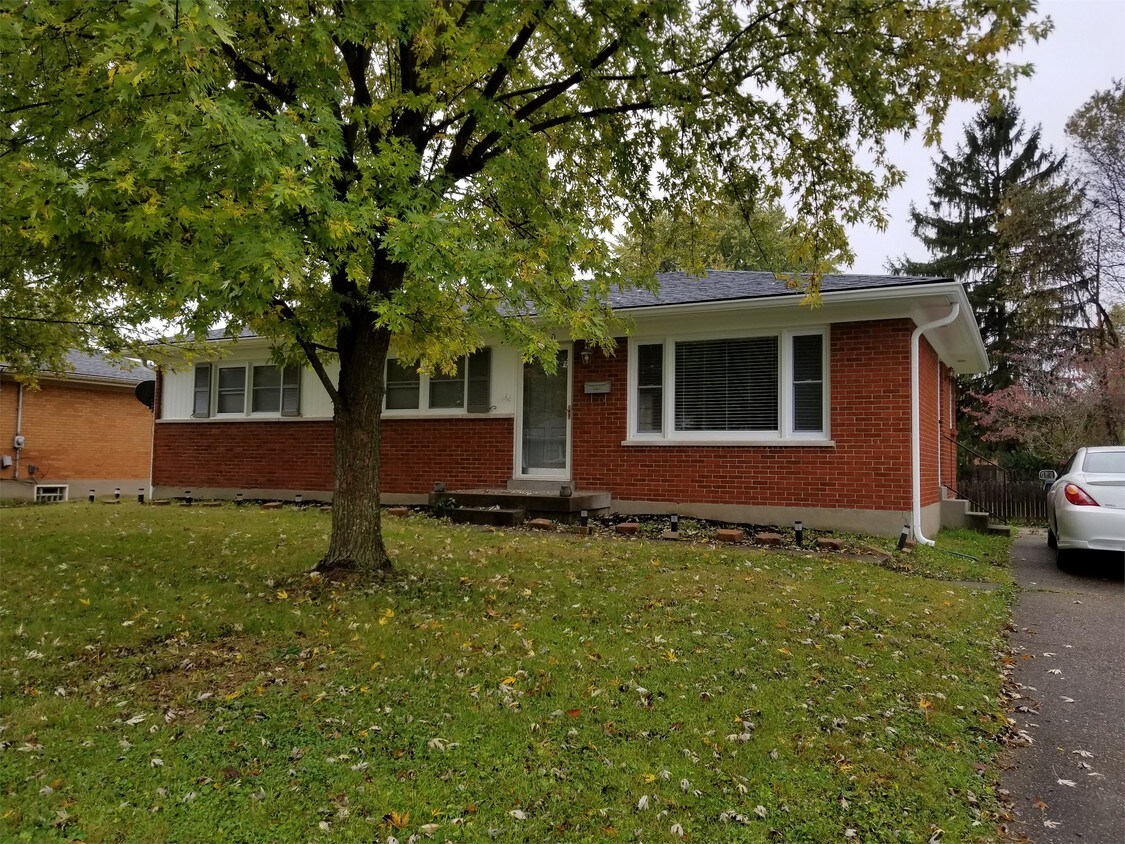 6910 Sparky Way, Louisville, KY 40228 House for Rent in Louisville