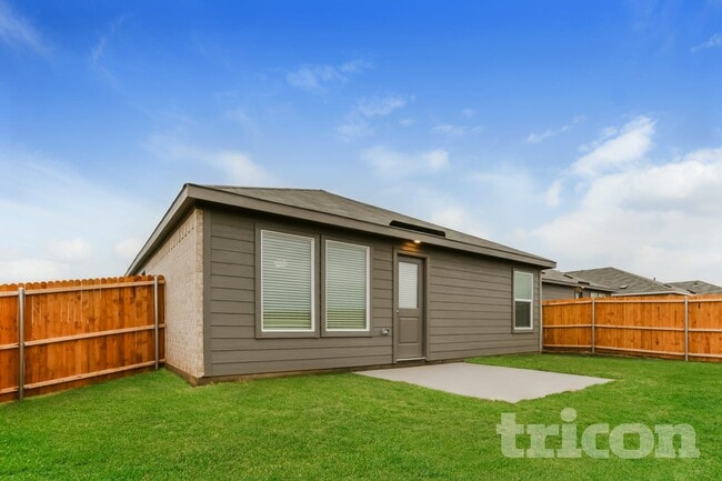 Interior Photo - Tricon Rancho Canyon