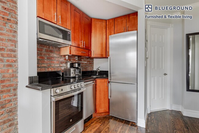 Foto del edificio - 234 E 14th St