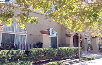 Building Photo - 3420 Finnian Way