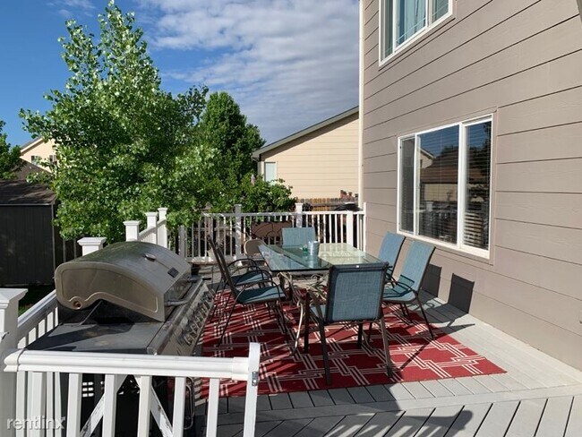 Building Photo - 4 br, 2.5 bath House - 1522 Angora Dr