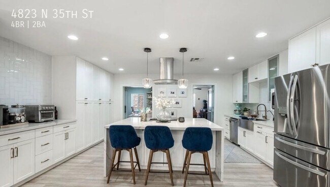 Foto del edificio - 4823 N 35th St