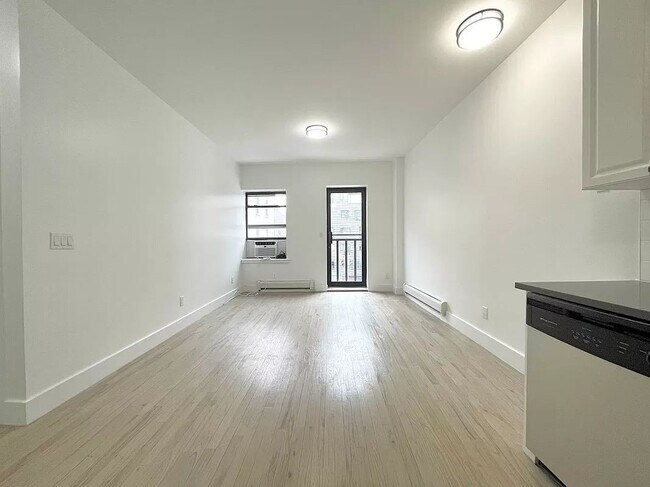 Building Photo - 218 Atlantic Avenue