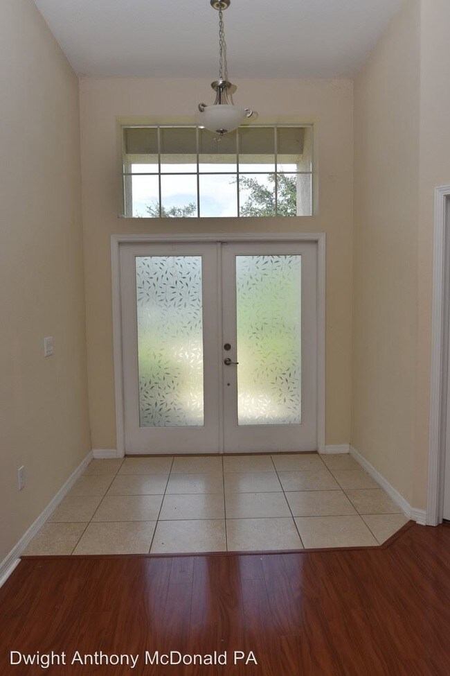 Building Photo - 13227 Graham Yarden Dr