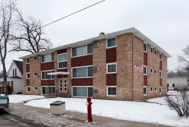 Building Photo - 1421 44th Ave N